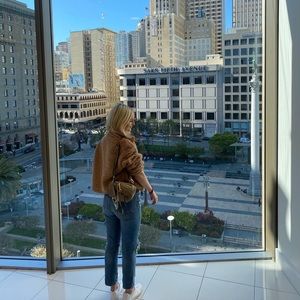 Meet your Posher, Taylor